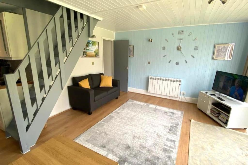 Front Line Chalet With Open Sea Views & Swimming Pool In Kingsdown No14 Villa Dış mekan fotoğraf